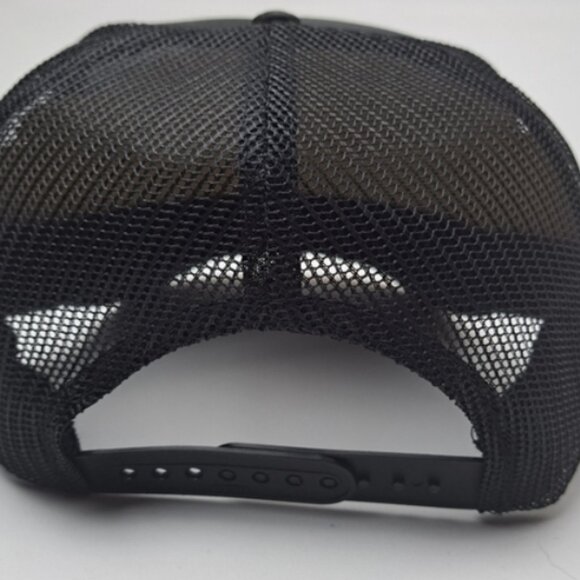 Only in a Jeep embroidered patch foam trucker mesh snapback hat black - Picture 4 of 4